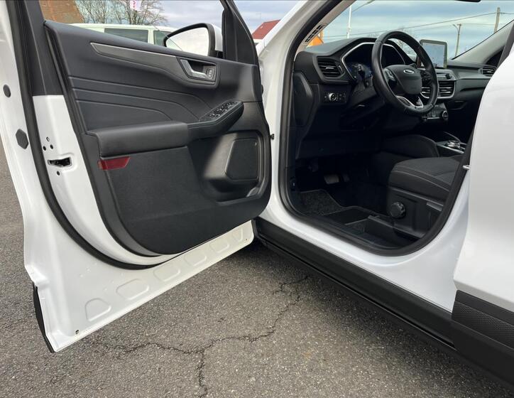 Ford Kuga 44