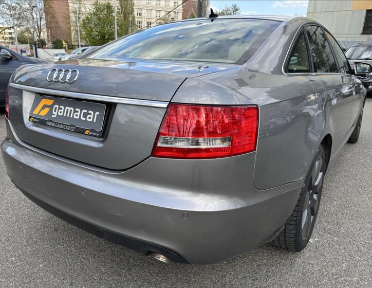 Audi A6 8