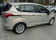 Ford B-MAX 11