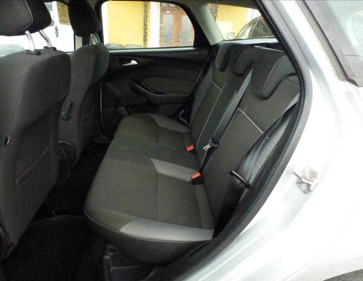Ford Focus 17