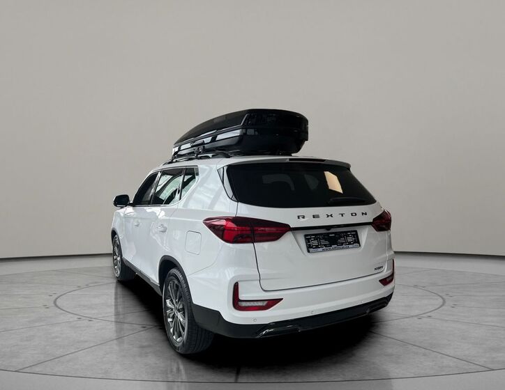 SsangYong Rexton 3