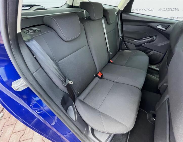 Ford Focus 26