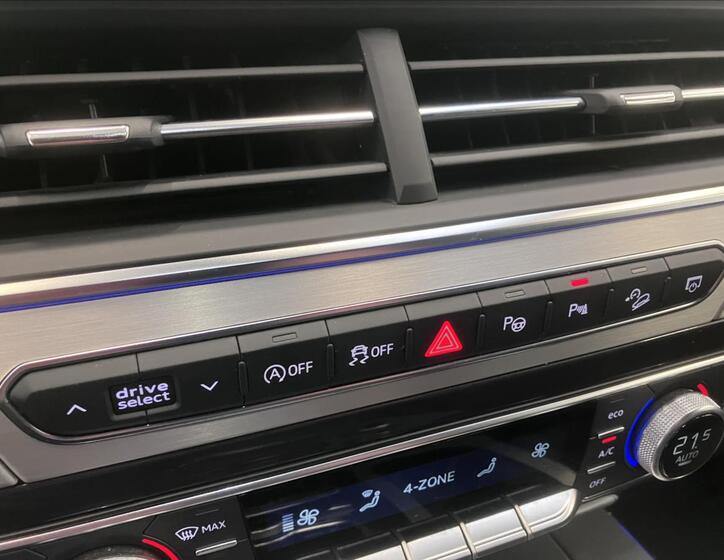 Audi Q7 22