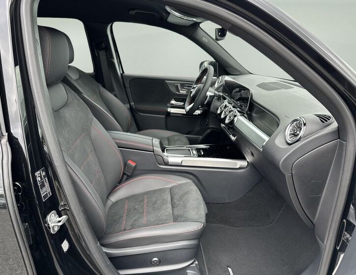 Mercedes-Benz GLB 14