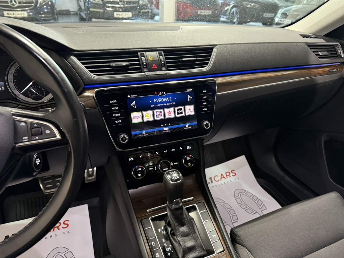 Škoda Superb