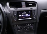Volkswagen Golf 23
