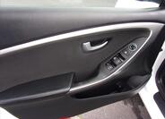 Hyundai i30 16