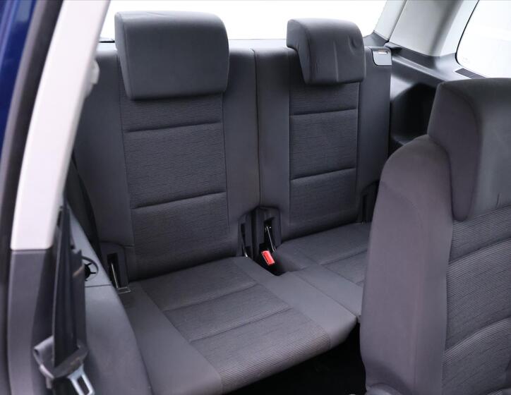 Volkswagen Touran 14
