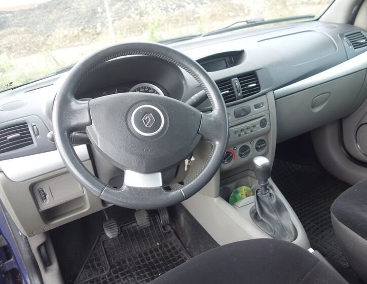 Renault Thalia 20