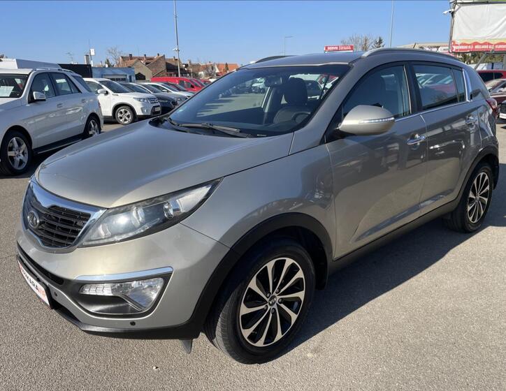 KIA Sportage 1