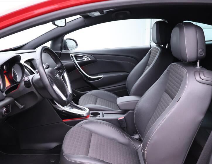 Opel Astra 10