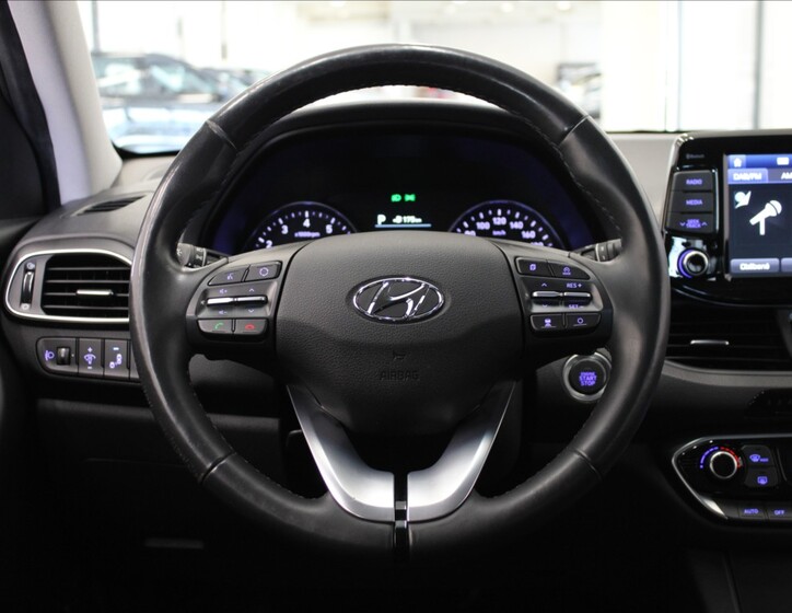 Hyundai i30 9