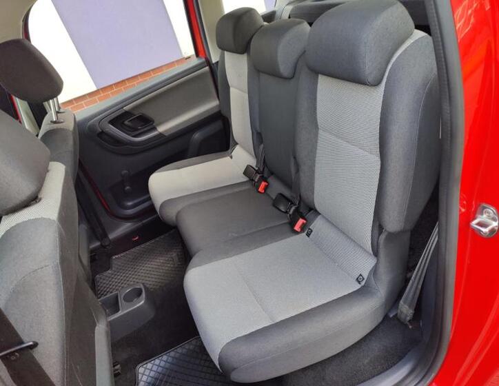 Škoda Roomster 15