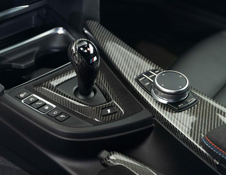 BMW M4 15