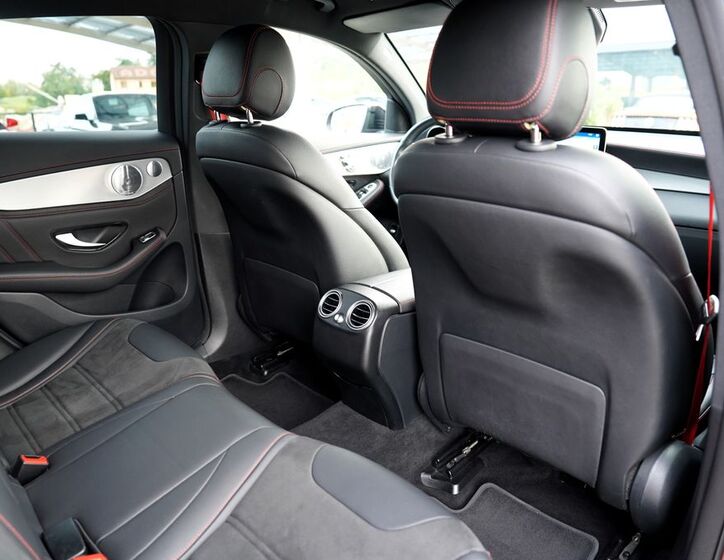 Mercedes-Benz GLC 32