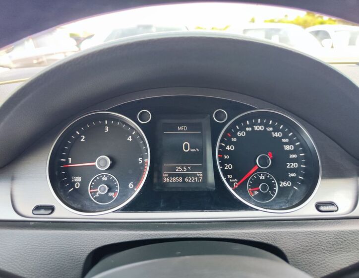 Volkswagen Passat 14