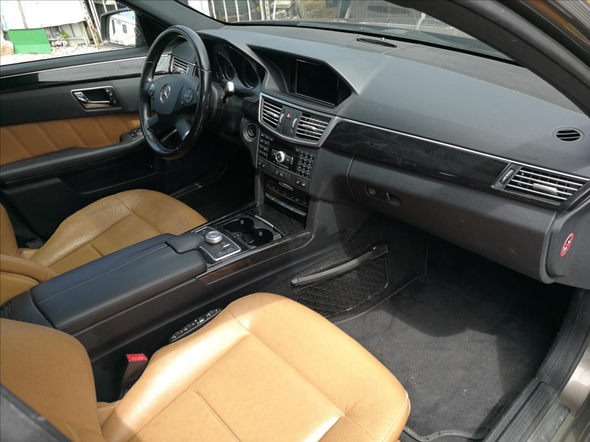 Mercedes-Benz Třídy E