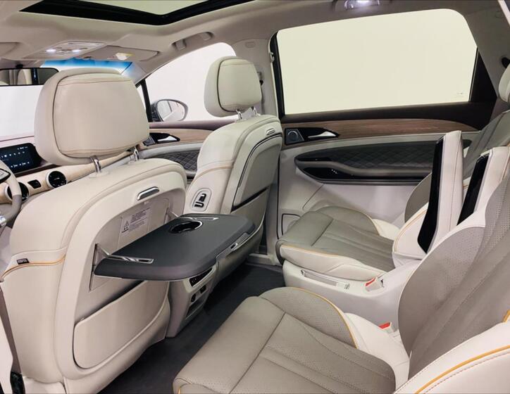 Dongfeng U-Tour 6