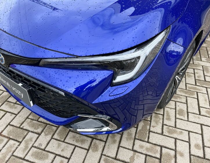 Toyota Corolla 10