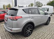 Toyota RAV4 6