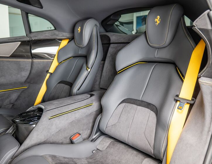 Ferrari Ostatní 12