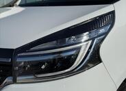 Renault Trafic 9