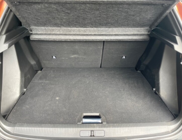 Peugeot 2008 6