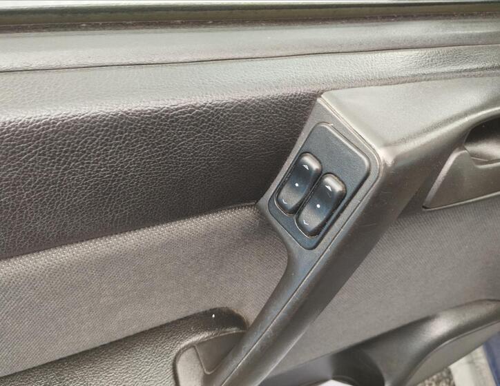Opel Astra 13