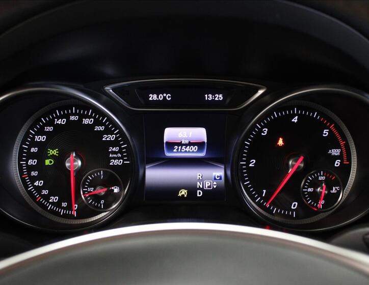 Mercedes-Benz CLA 23