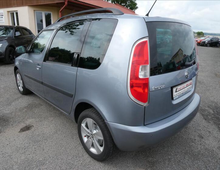 Škoda Roomster 7
