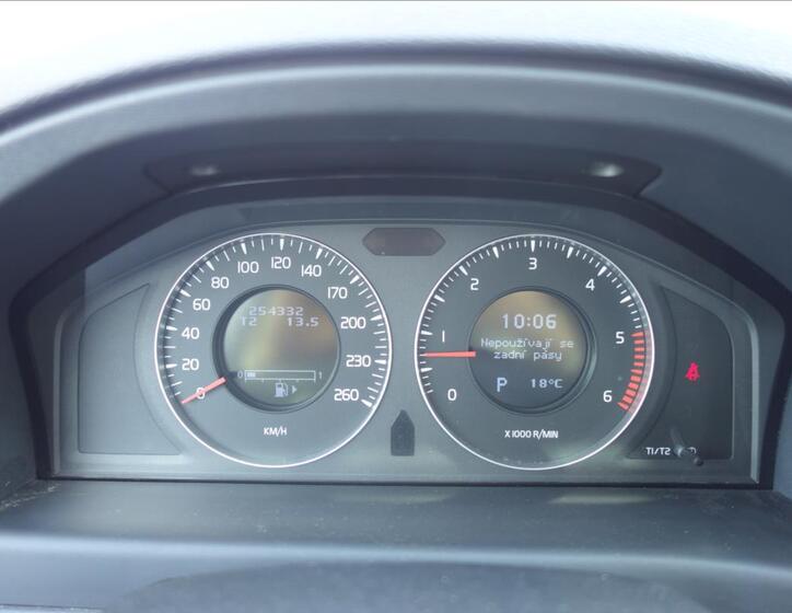Volvo S80 32