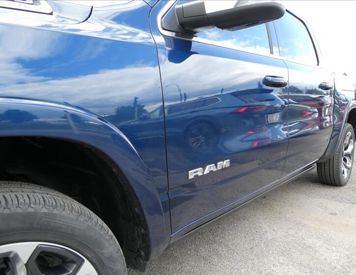 Dodge RAM 16