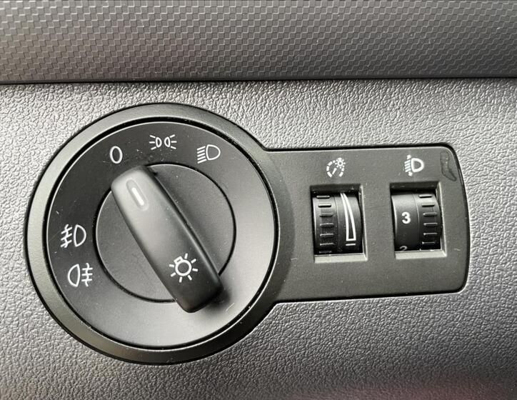 Volkswagen Caddy 25