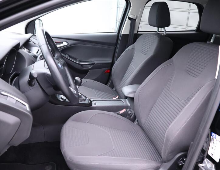 Ford Focus 11
