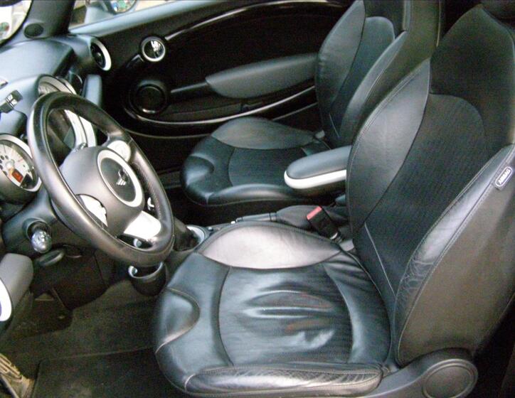 Mini Cooper S 19