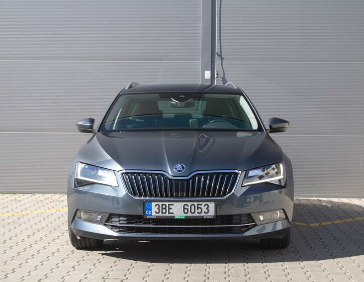 Škoda Superb 2