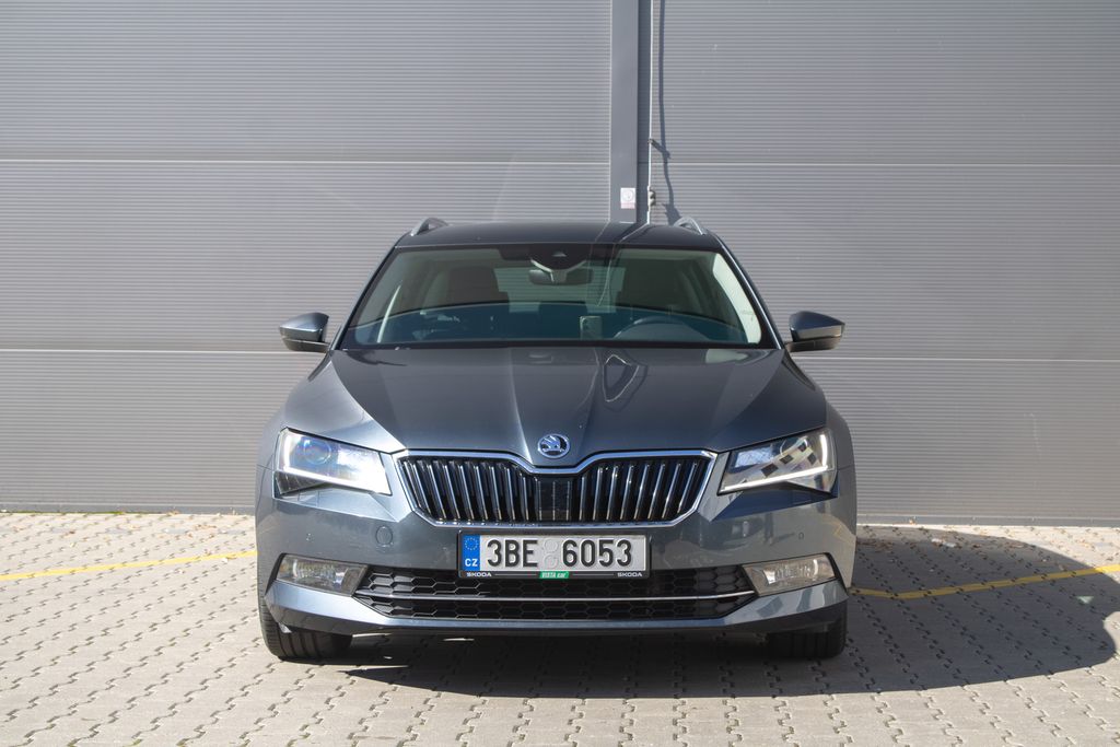 Škoda Superb