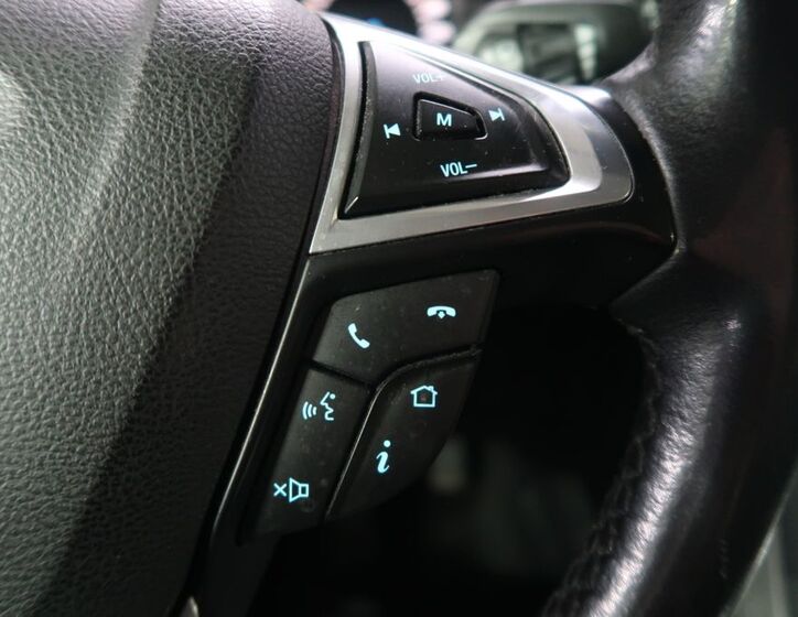Ford S-MAX 23