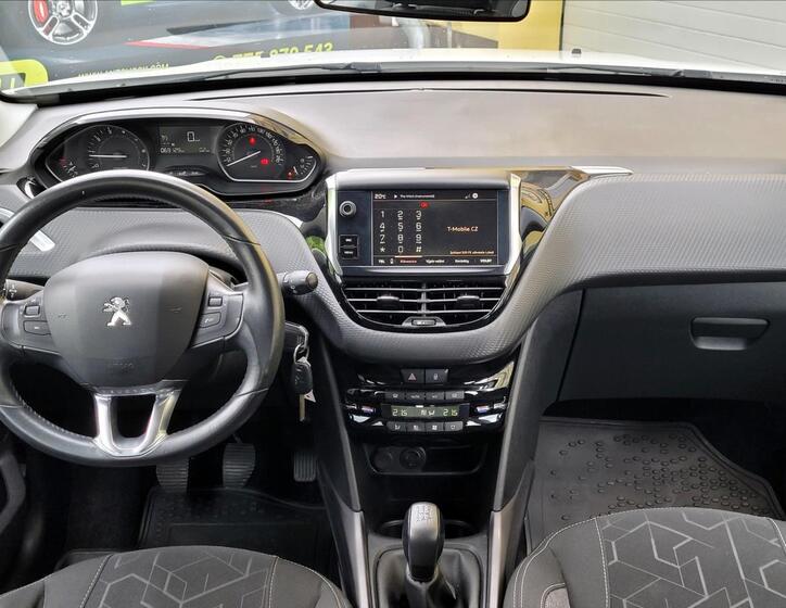 Peugeot 2008 27