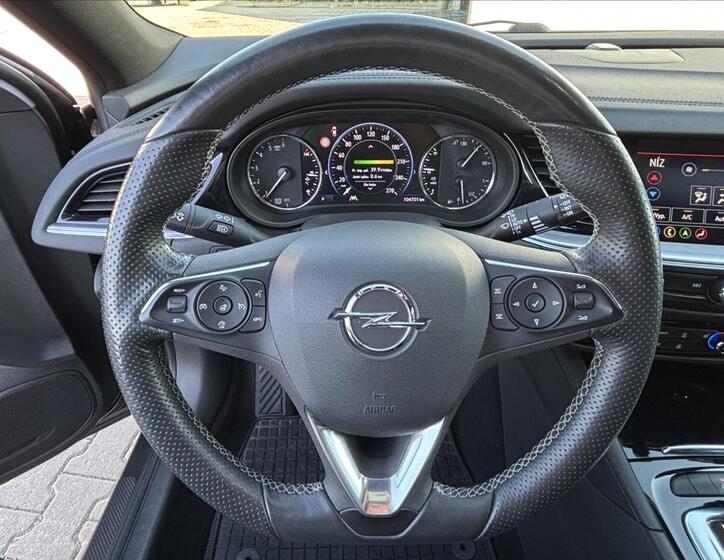 Opel Insignia 28