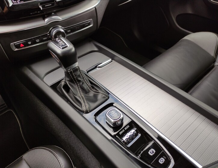 Volvo XC60 20