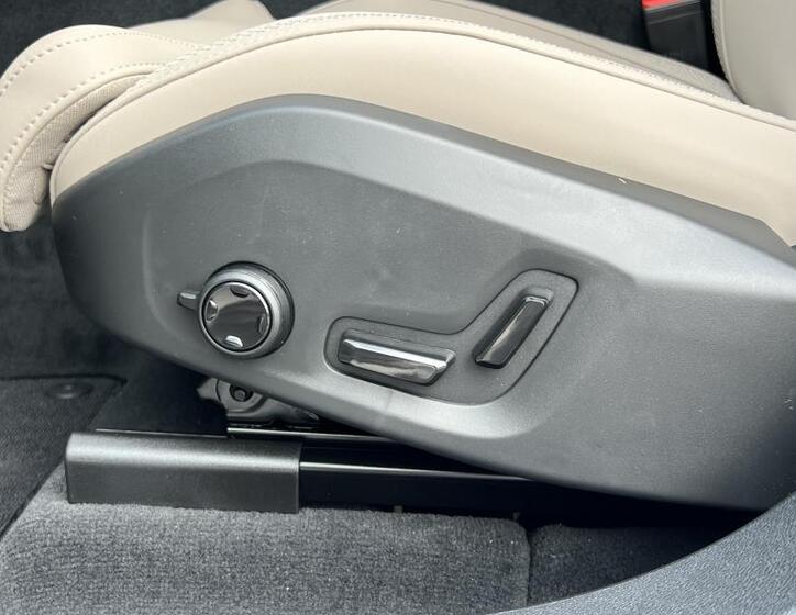 Volvo XC60 12