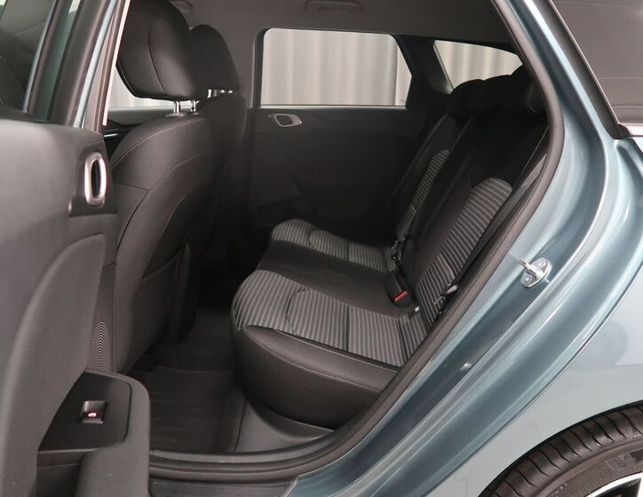 KIA Ceed 10