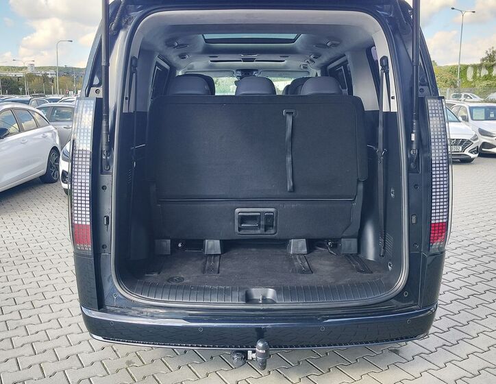 Hyundai Staria 9