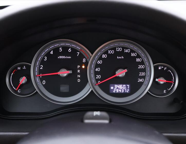 Subaru Legacy 17