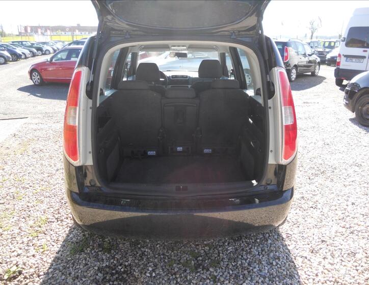 Škoda Roomster 17