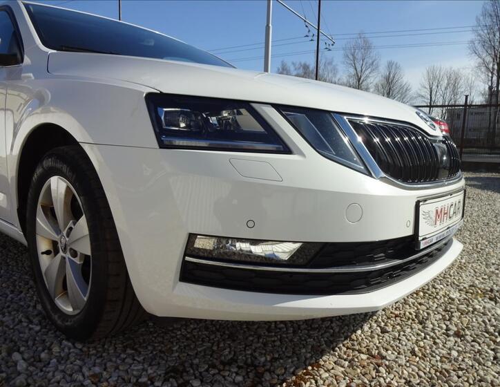 Škoda Octavia 11