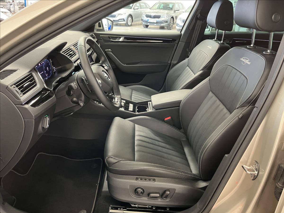Škoda Superb
