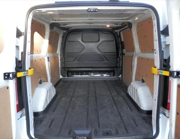 Ford Transit Custom 23