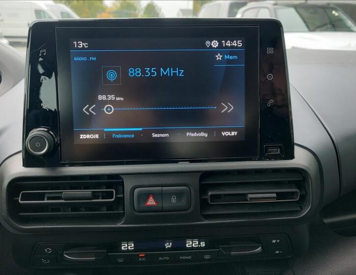 Peugeot Rifter 12